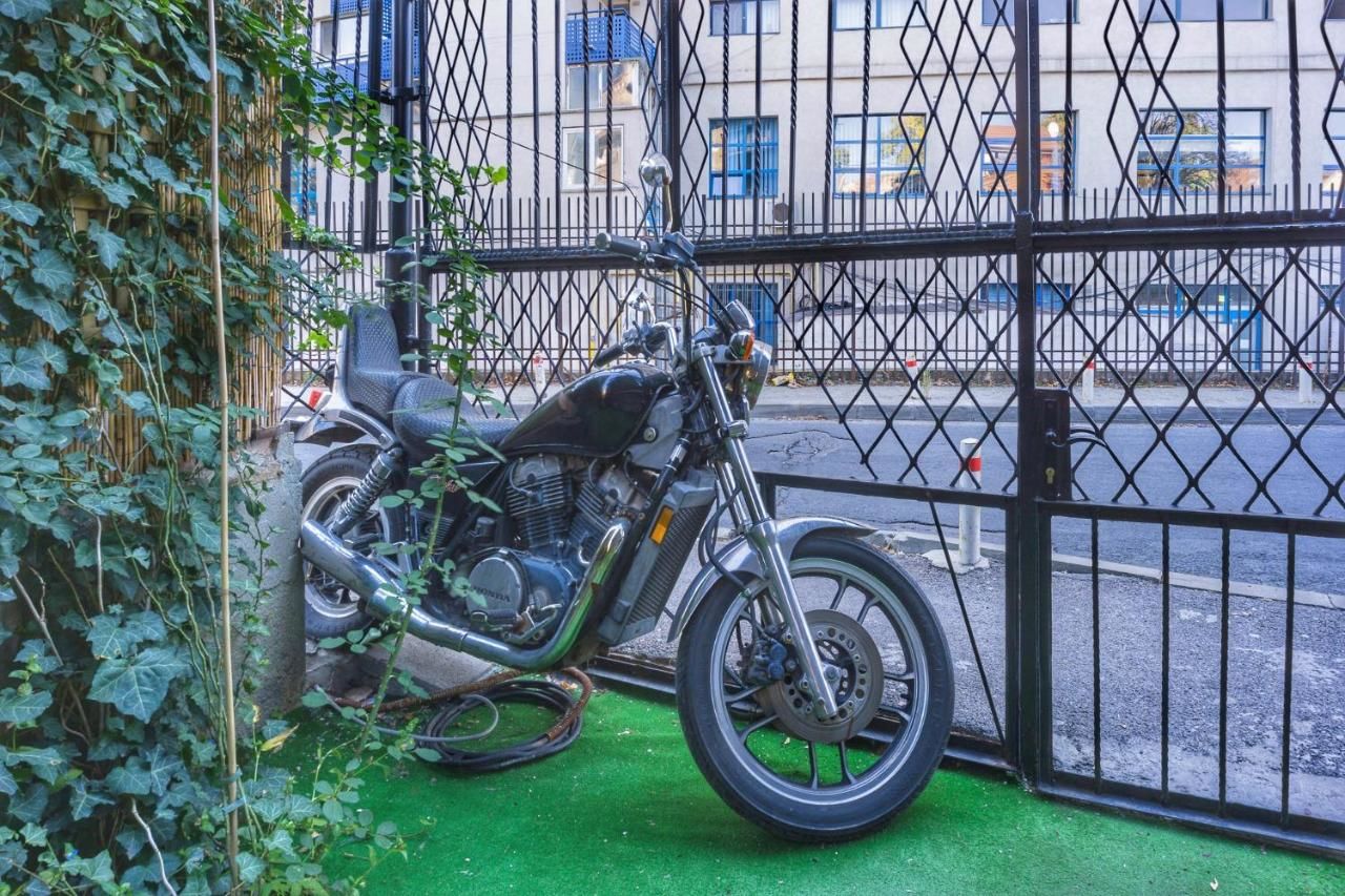 Гостевой дом Motor House Unirii Бухарест-27