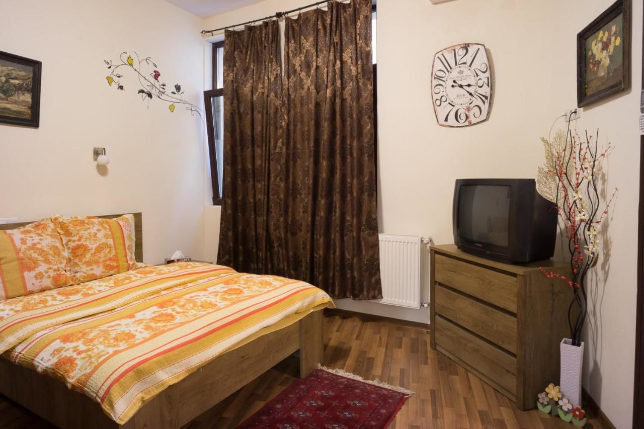 Гостевой дом Motor House Unirii Бухарест-36