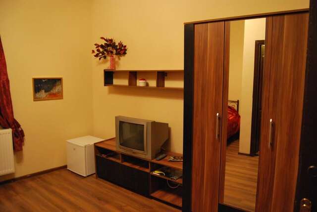 Гостевой дом Motor House Unirii Бухарест-43